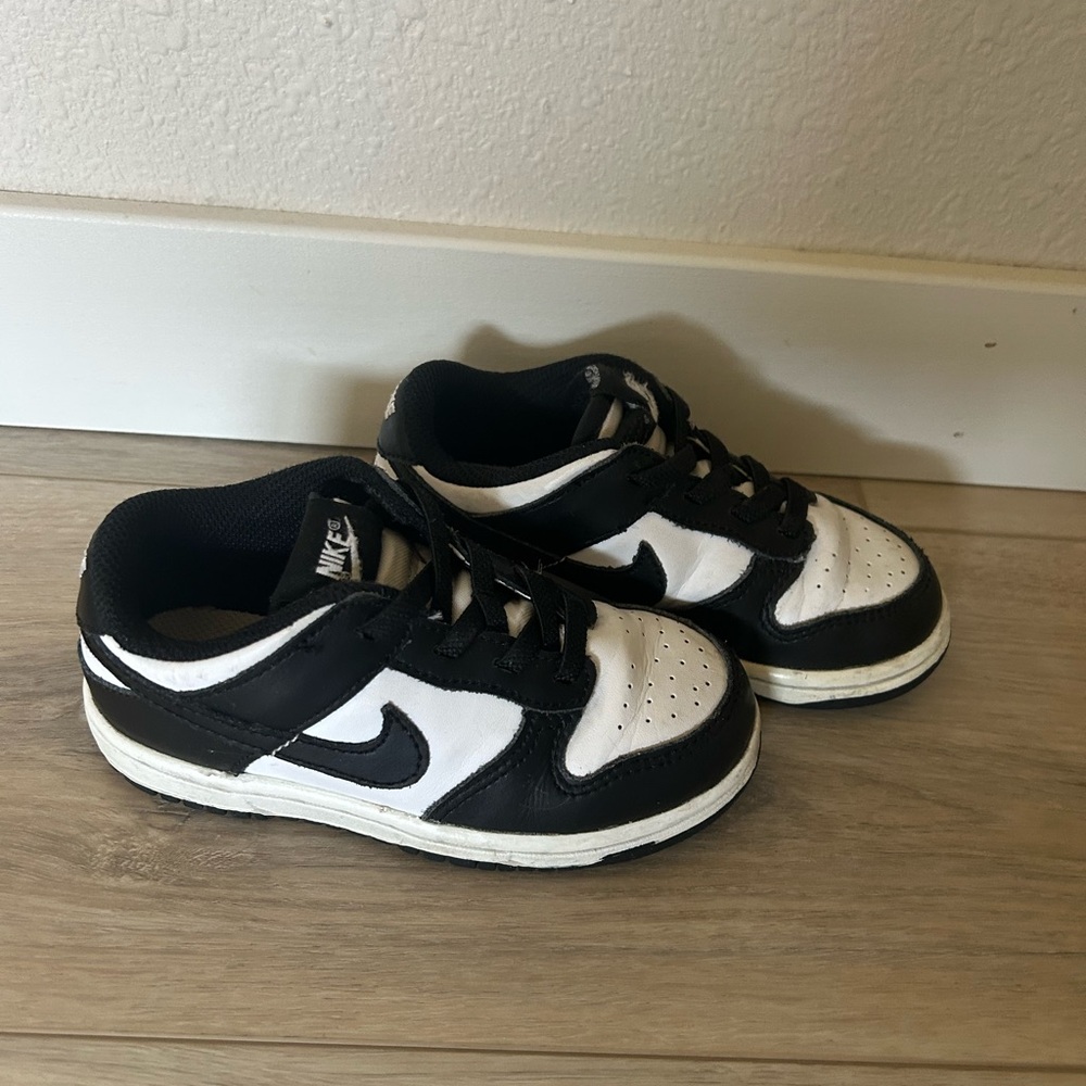 Nike Dunk Panda Low Black and White Sneakers Toddler 9C
